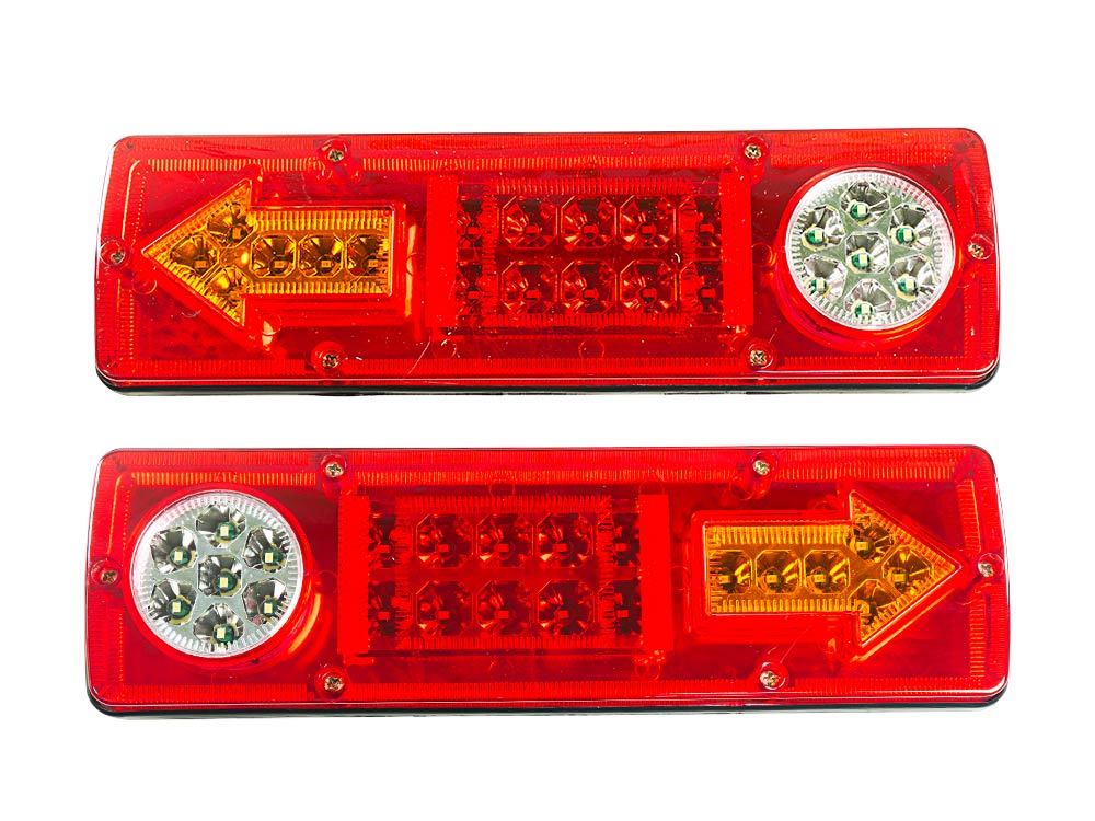 FARO POSTERIOR ZS PAR CARGUERO