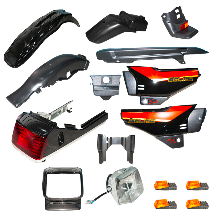 KIT PLASTICO CGL125 NEGRO