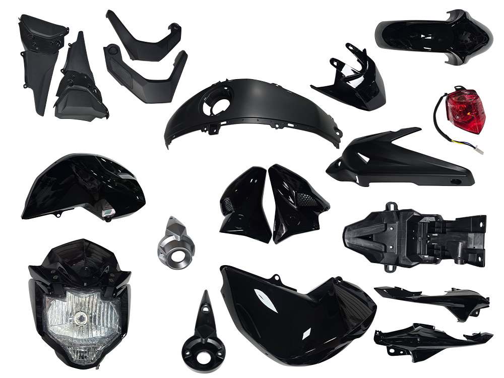 KIT PLASTICO FZ 2.0 CON FAROS NEGRO PARA MOTO